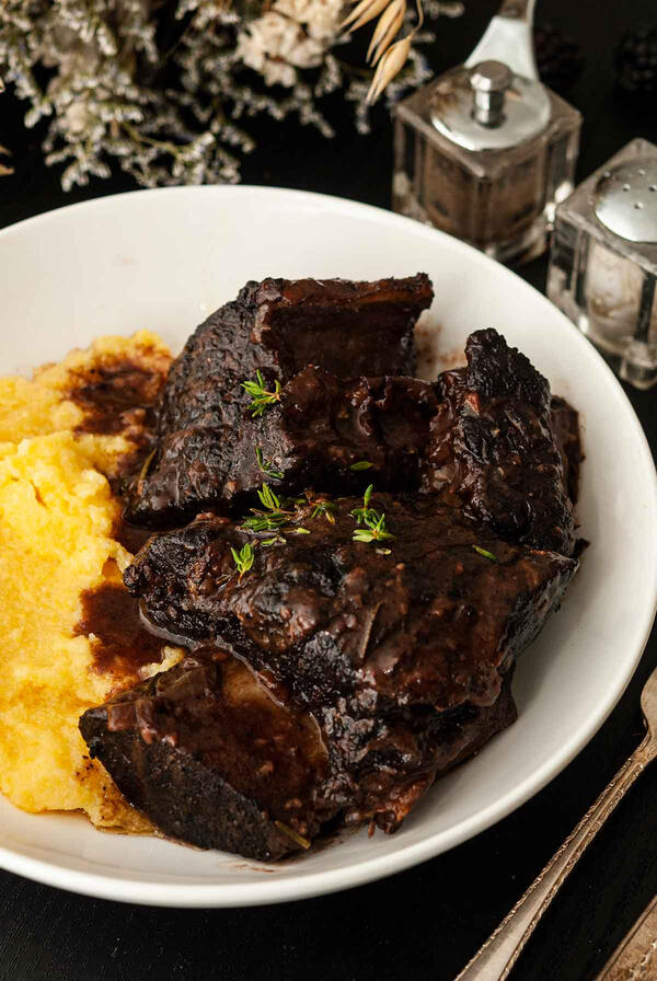 Blackberry Cabernet Braised Short Ribs Blackberry Cabernet Braised Short Ribs